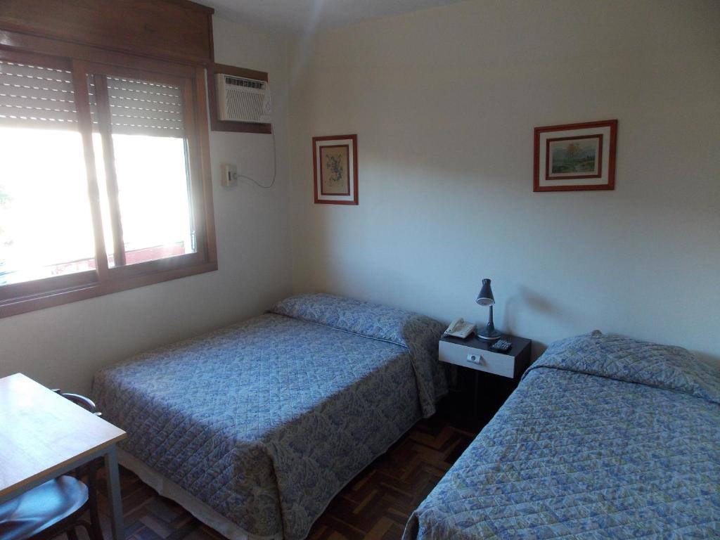 Hotel Porto Alegre Ruang foto